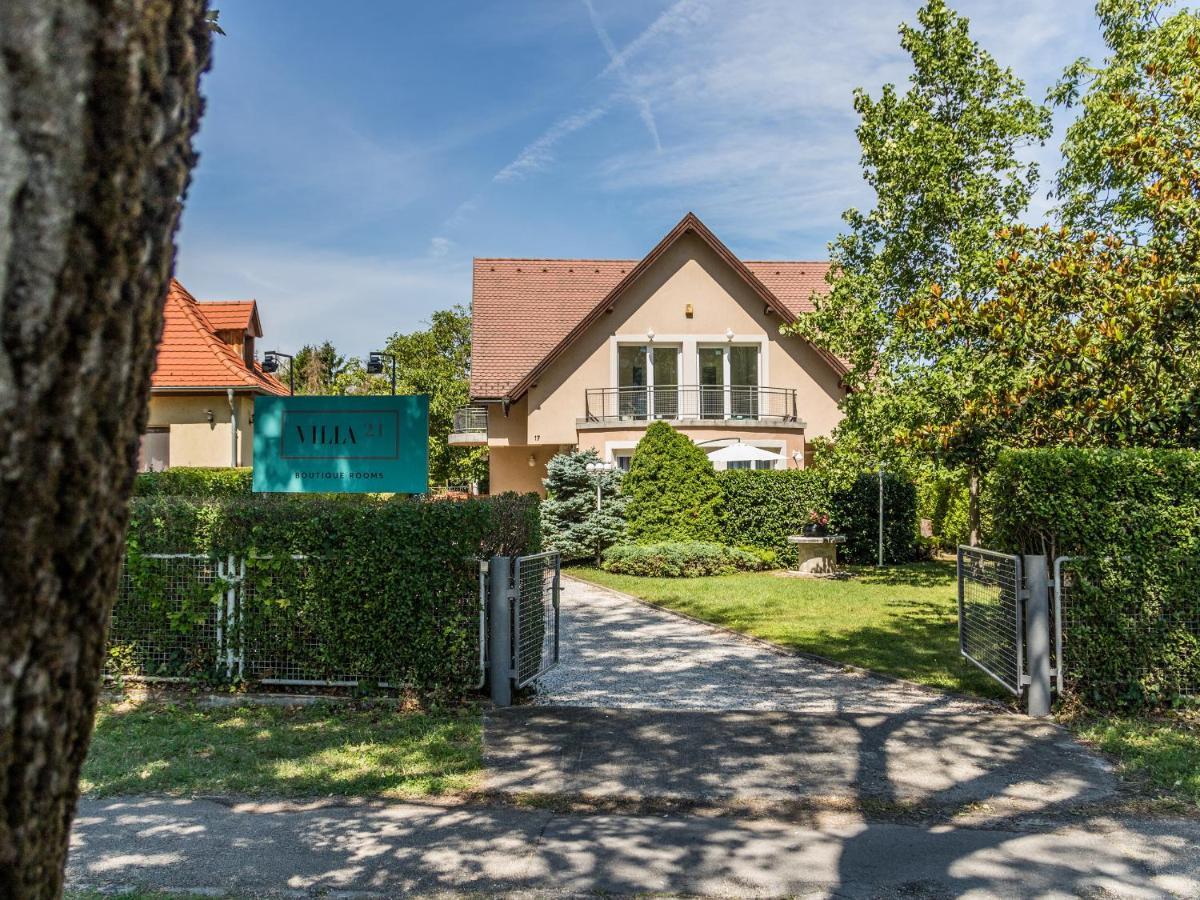 Villa 21 Boutique Rooms Balatonalmádi Exterior foto