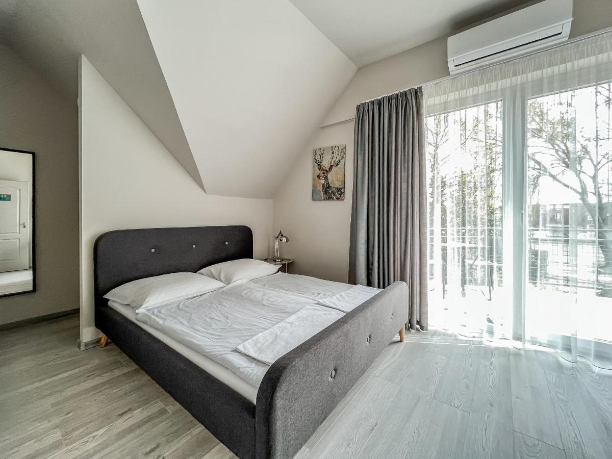 Villa 21 Boutique Rooms Balatonalmádi Exterior foto